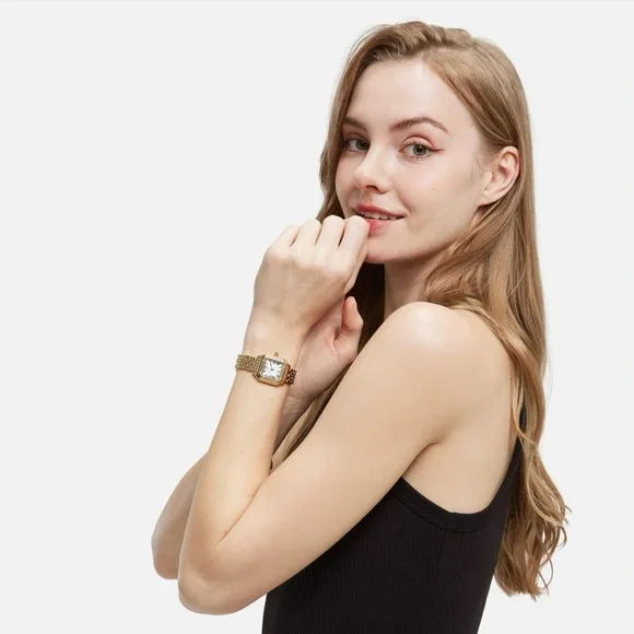 Panthere Classic Rectangle Stainless Steel
Gold Watch - Picture 9 of 9